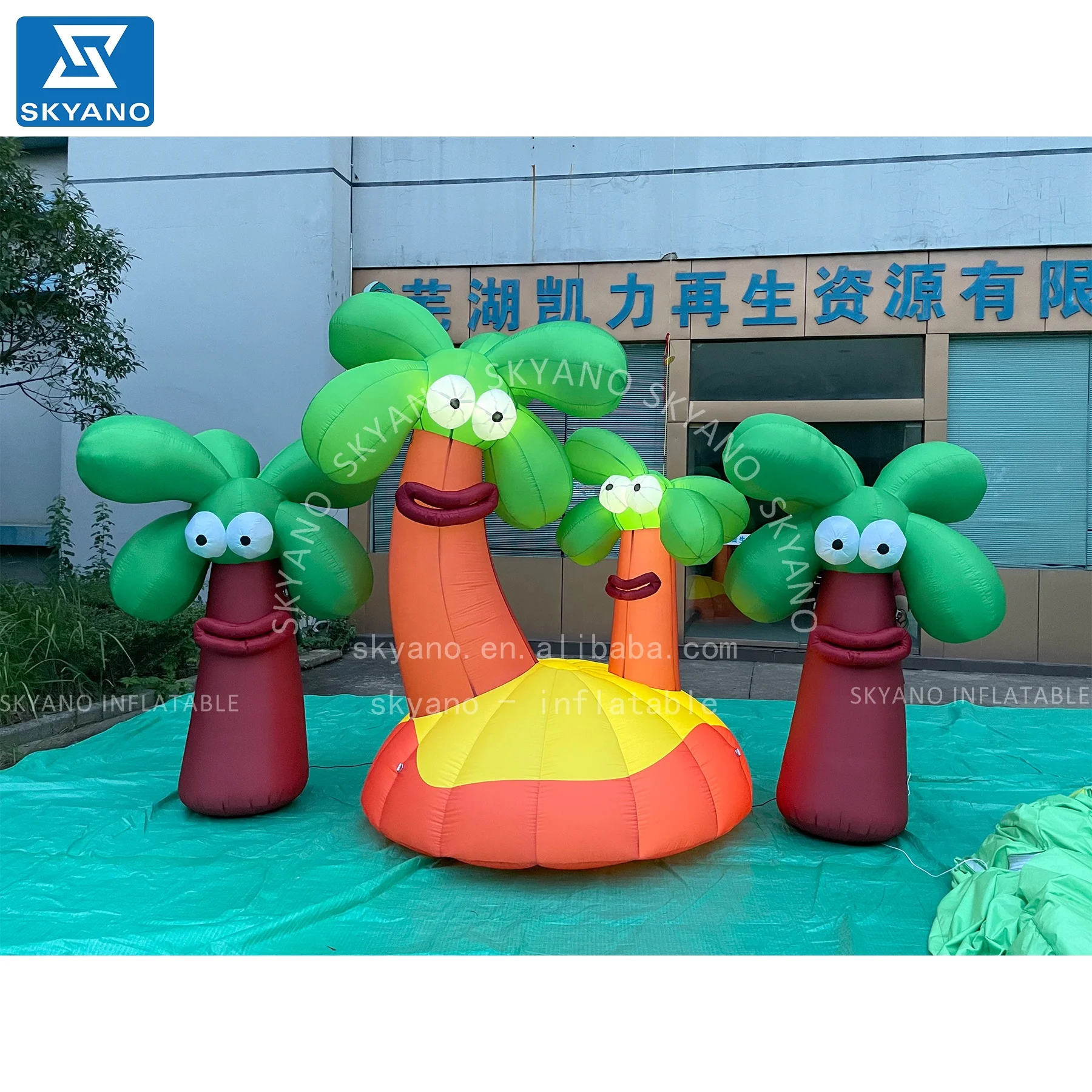 Custom Inflatable Sausage Mouth Cartoon Coconut Tree Model advertising model