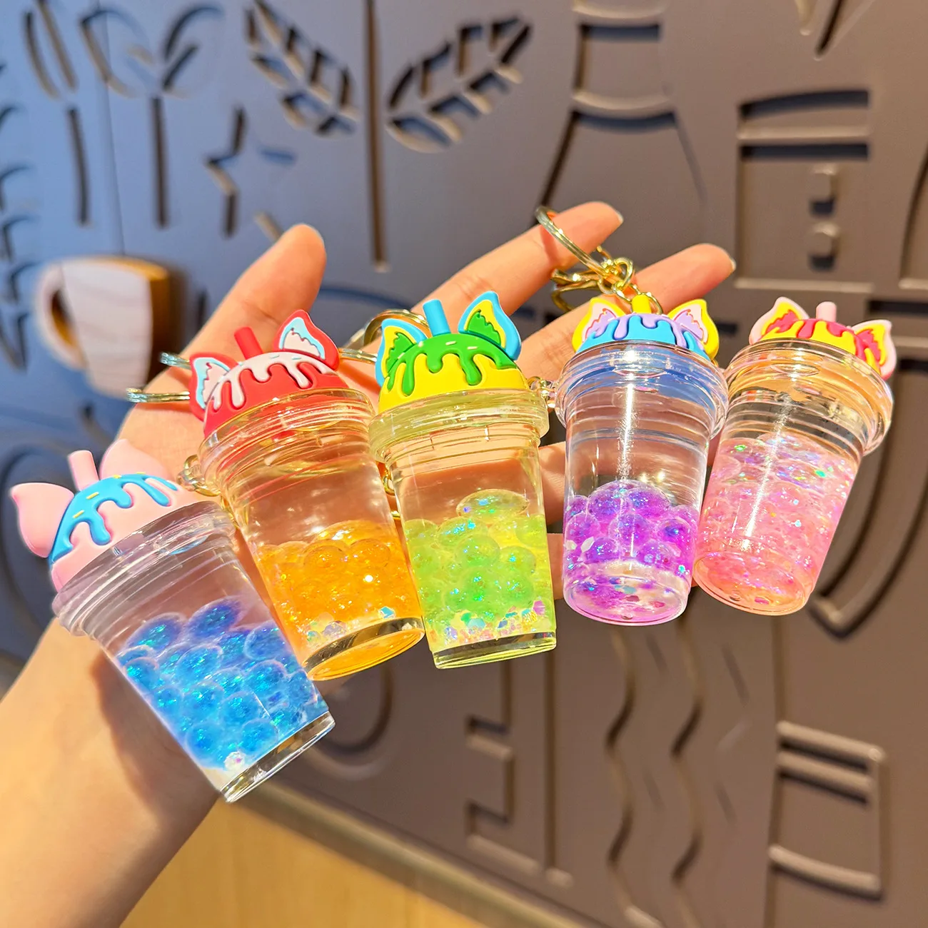 20234 New Cute Acrylic Keyring Key Chain Ring Oil Floating Little Cartoon Bubble Boba Quicksand Milk Tea Cup Liquid Keychain