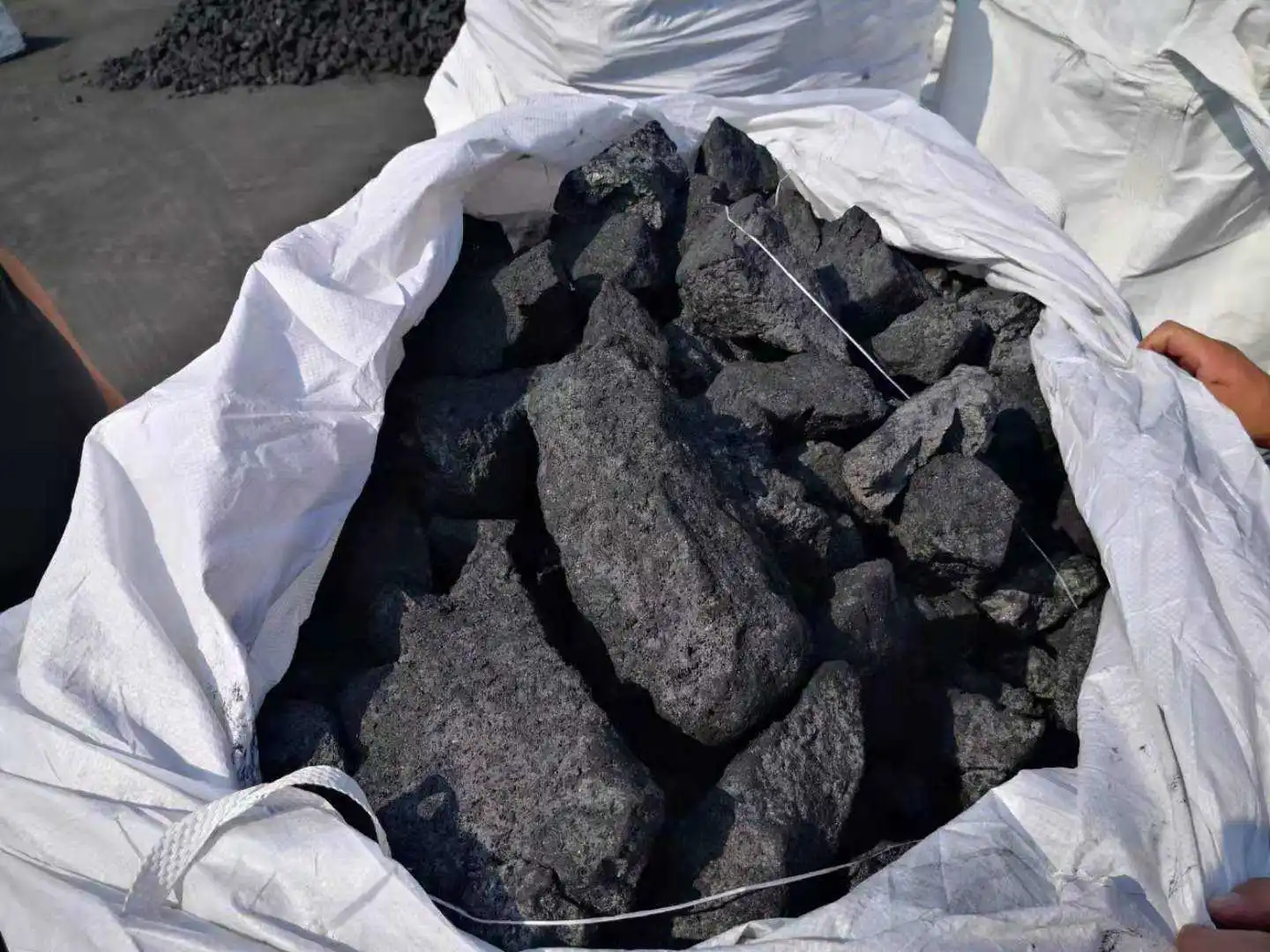 Factory Supply Low Sulfur High Carbon Calcined Petroleum Coke Cpc Gpc Carbon Additive Carbon Raiser