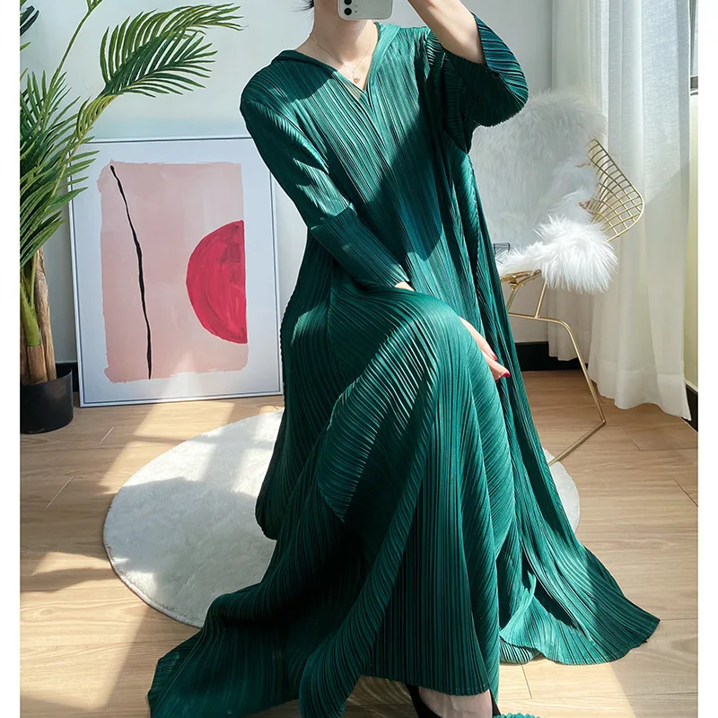 Wholesale New Design Women Elegant Pleated Dresses Women O Neck Fashionable Dresses Pleated Dress