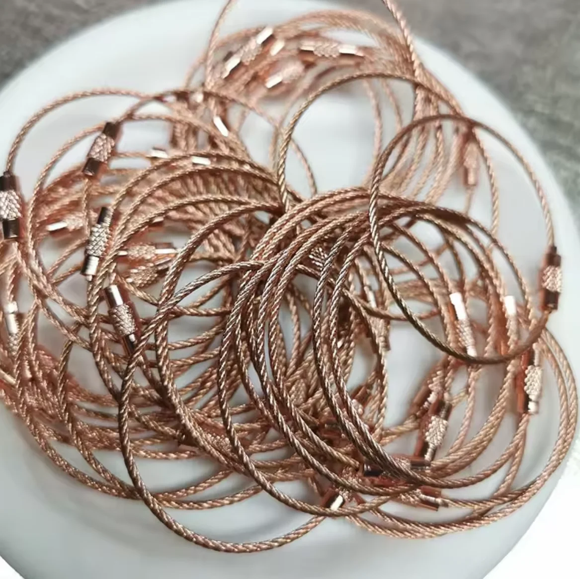 1.5mm 6 Inch Colorful Coated Stainless Steel Wire Ring Keychains Aircraft Cable Key Ring Loops For Hanging Luggage Tags Twist