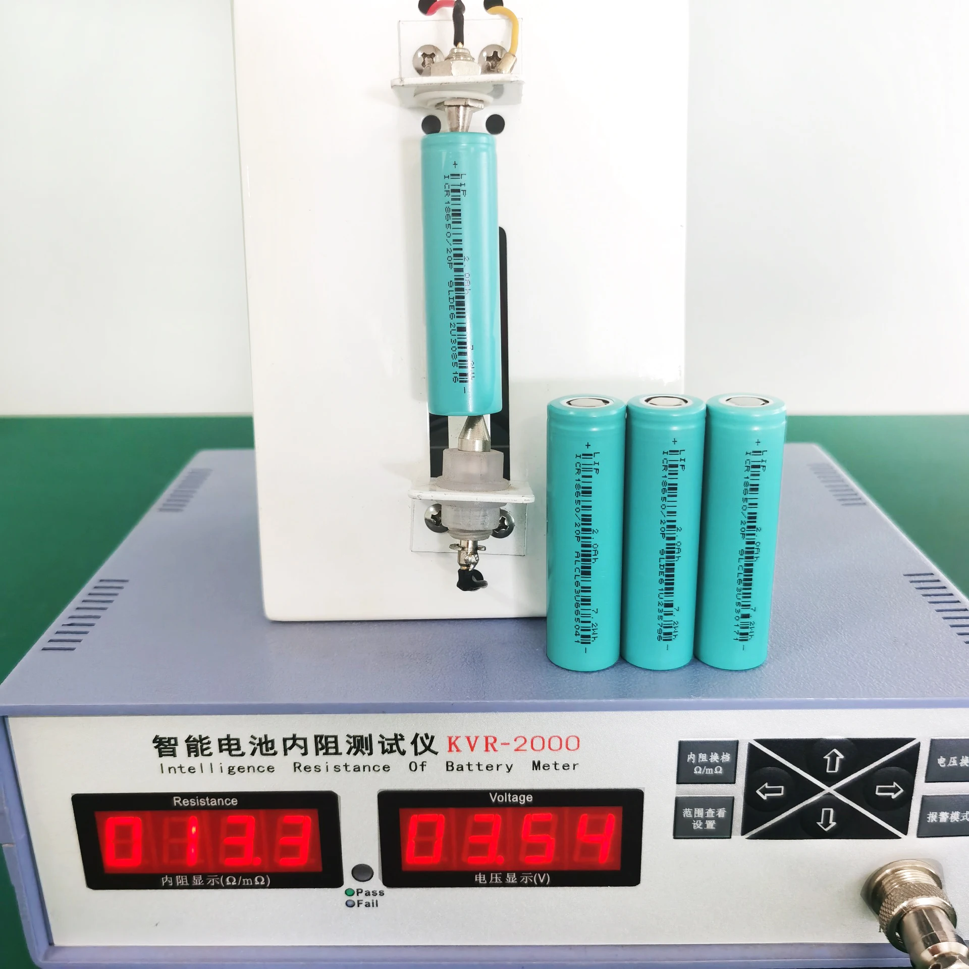 18650 battery original 18650 battery 10c 2000mAh 2500mah 3000mah cylindrical rechargeable cells 18650 lithium ion batteries