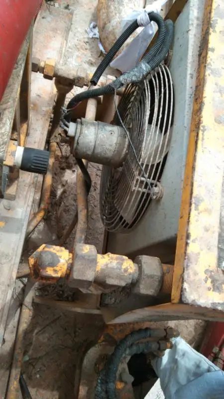 High Quality Axial Fan 3-blade for Putzmeister spare part TCBOSCH Motor 0130109213 Hydraulic Oil Cooler For Concrete Mixer Truck