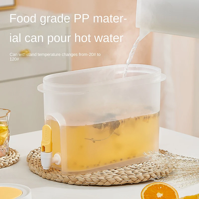 High Quality 3.9L Capacity Water Jugs Summer Refrigerator Plastic Water Bottle Cold Kettle with Tap