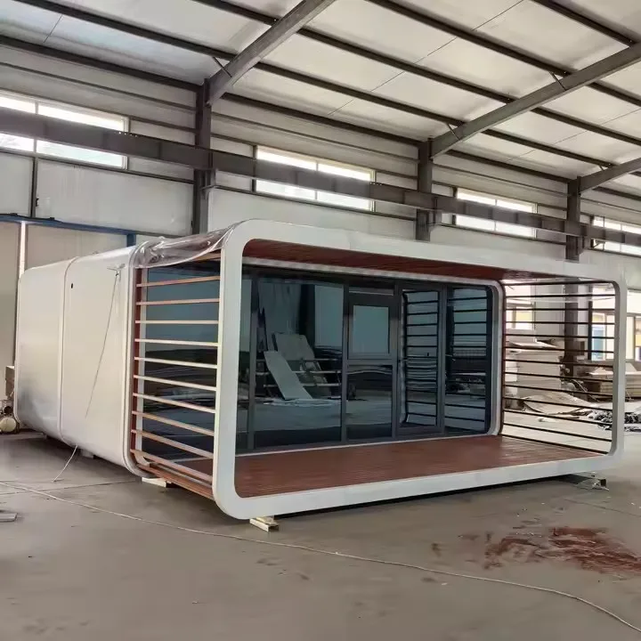 Rising OEM Factory Price Customized Living House Modern Mobile Micro Prefabricated House Modular Prefabricated House for Villas