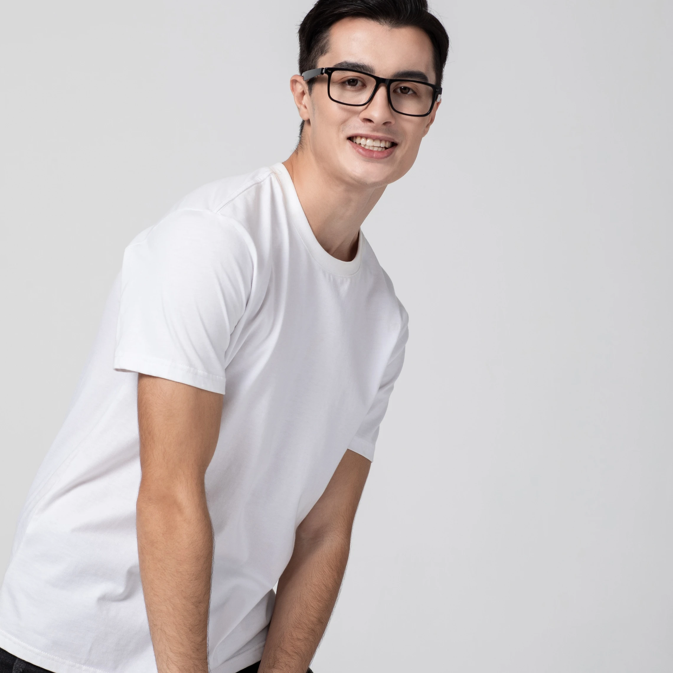 CNW New Design Smart Anti-blue light Glass Virtual Reality Games 3d Ar Daily Wear Blue tooth WIFI earphone glasses