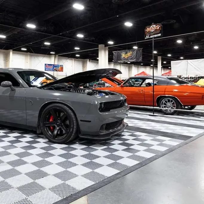 Heavy Duty Garage Floor Tile Garage Plastic Interlocking Flooring Tiles Industrial Mat for Workshop  Flooring Tiles