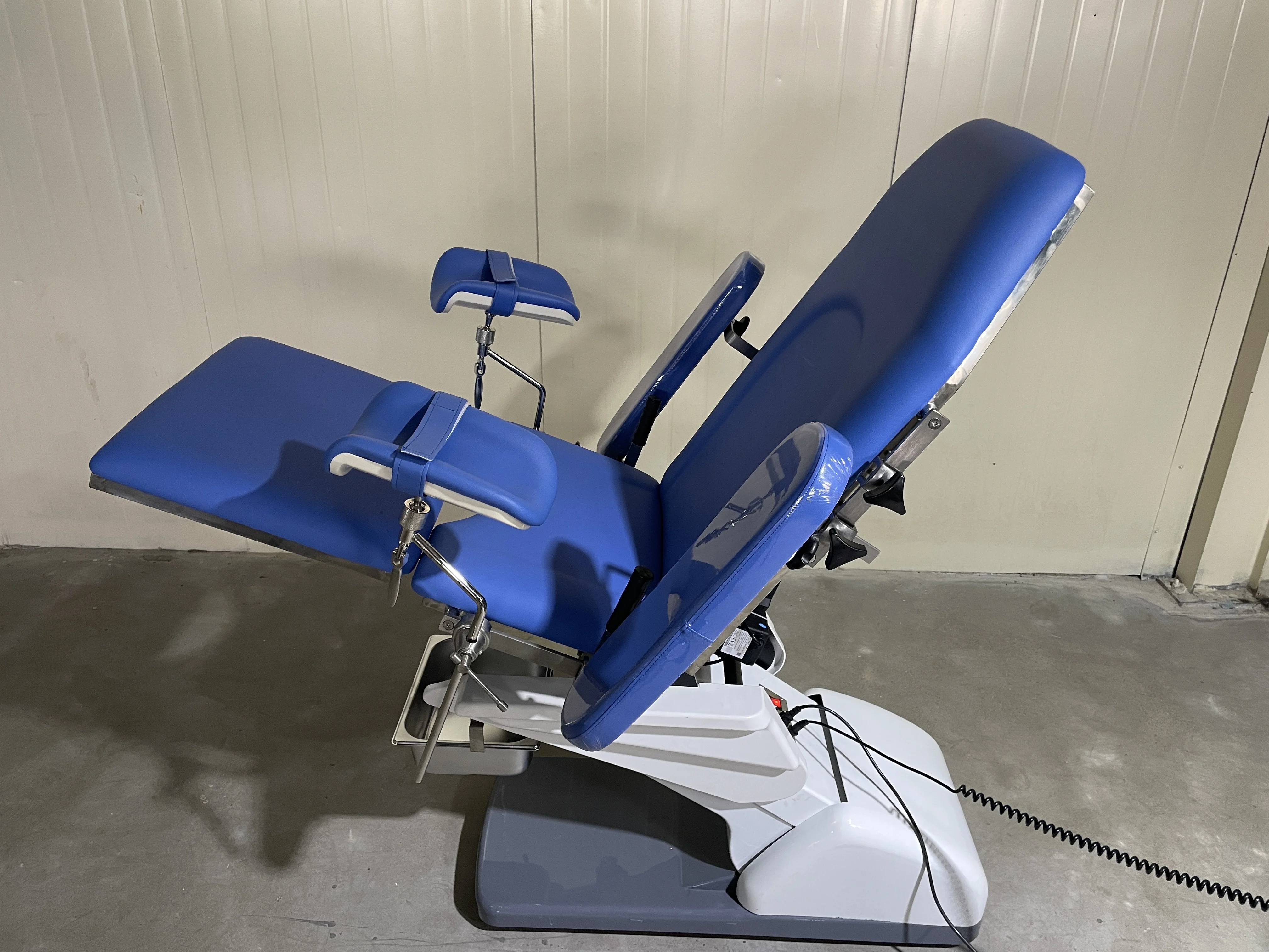 Luxury Obstetric Operating portable gynecology examination chair exam table