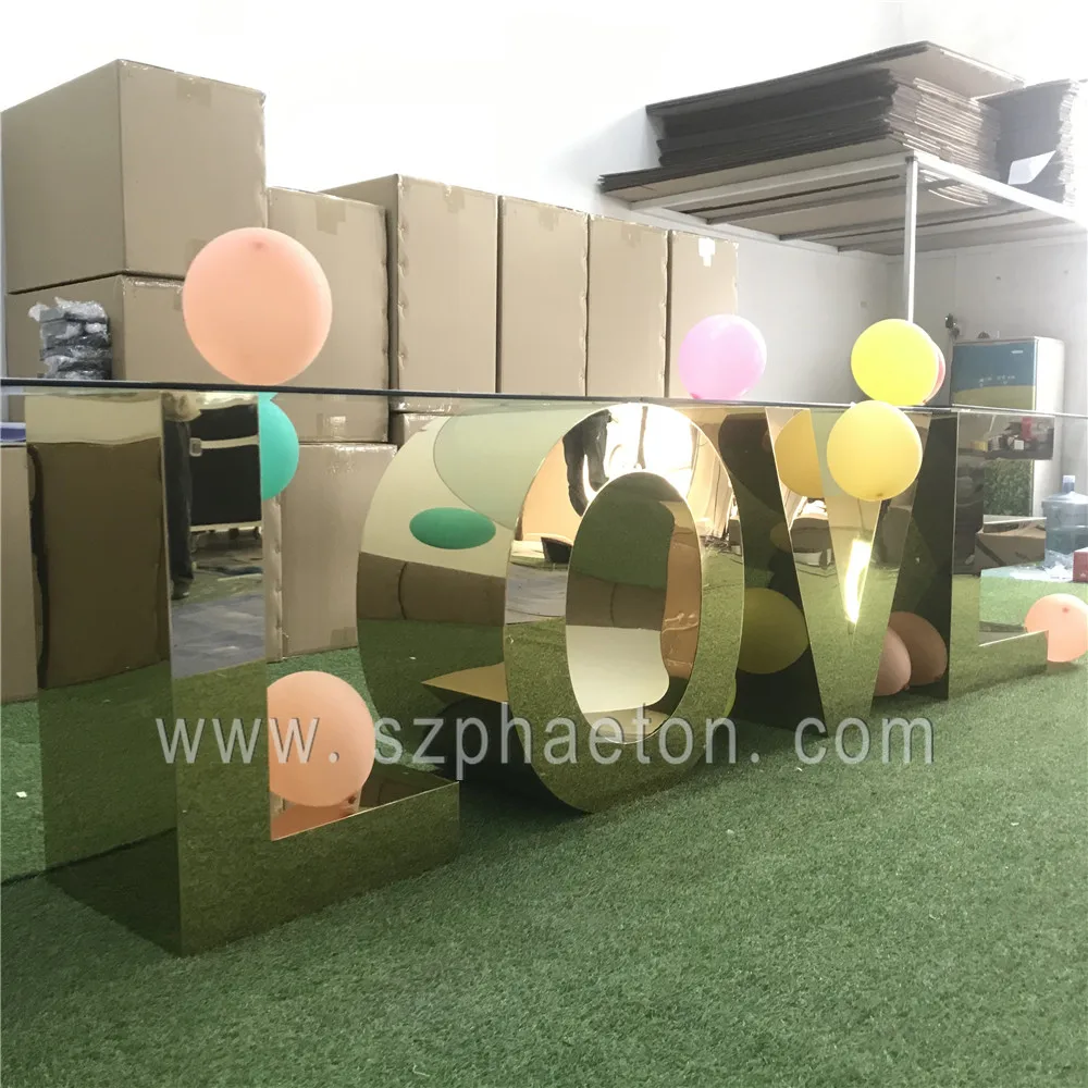 Party supplies wedding cake table letter, wedding party mirror gold table letter LOVE for wedding decoration