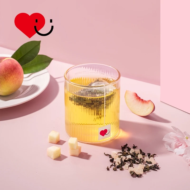 Peach Oolong tea hot or cold can be brewed triangle bag flavored fruit tea