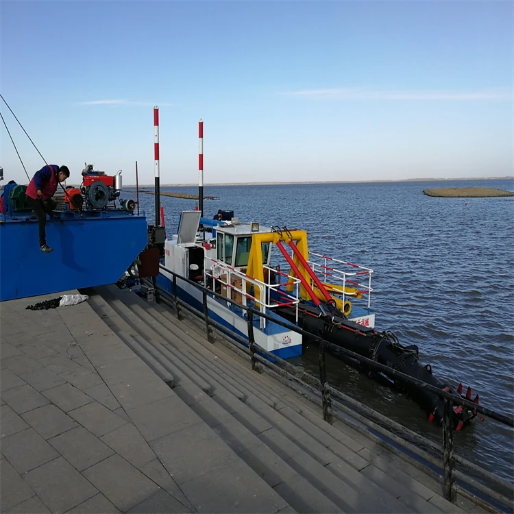 24 Inch CSD600 6000 CBM/h Sea and River Cutter Suction Sand Dredger for sale