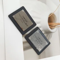 High quality label manufacturer customizes metal logo on leather patch of jeans