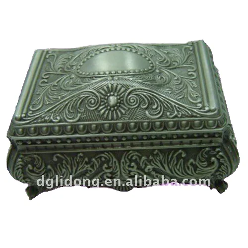 Classic Trunk Polished Metal Jewelry Box