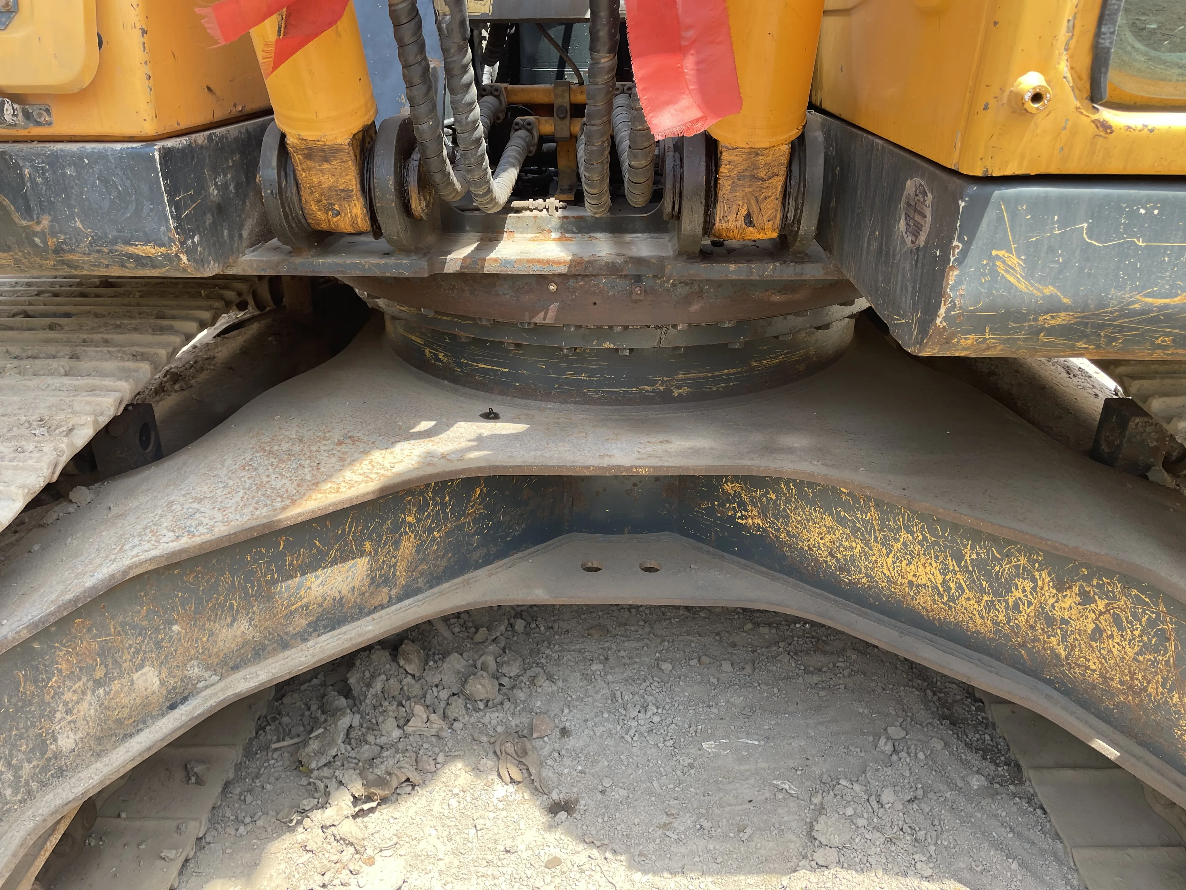 Used crawler backhoe excavators HYUNDAI R215 for sale R210W-9 R130W R485LC-9 good condition low hours cheap for sale