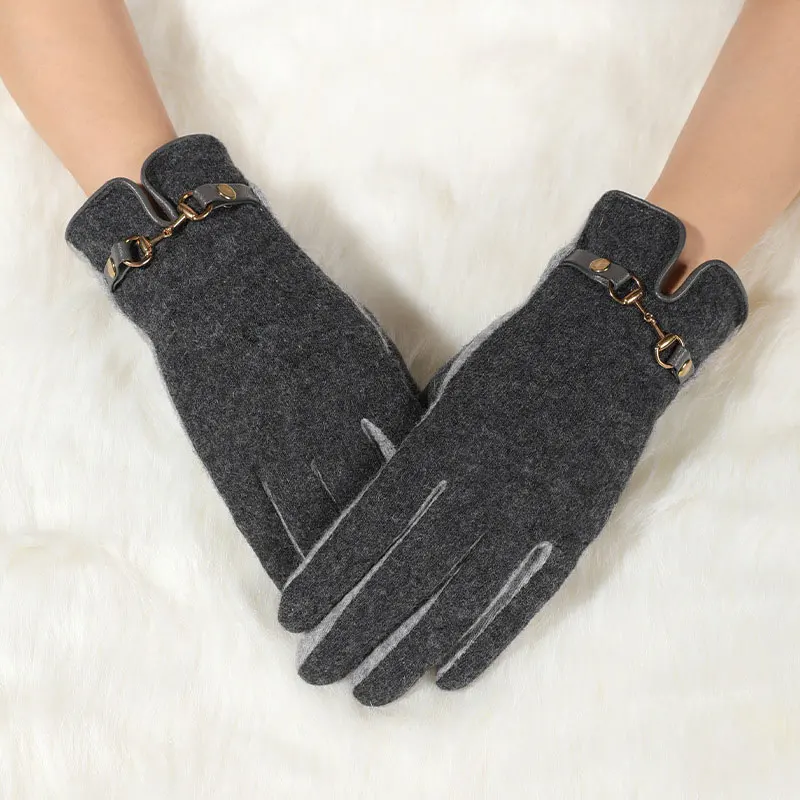 Winter Warm Slim Rabbit Fur Gloves Double Thickened Windproof Cashmere Riding Gloves with Comfortable Wrapped Wrist
