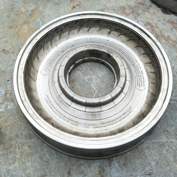 Polyurethane tyre mold edm