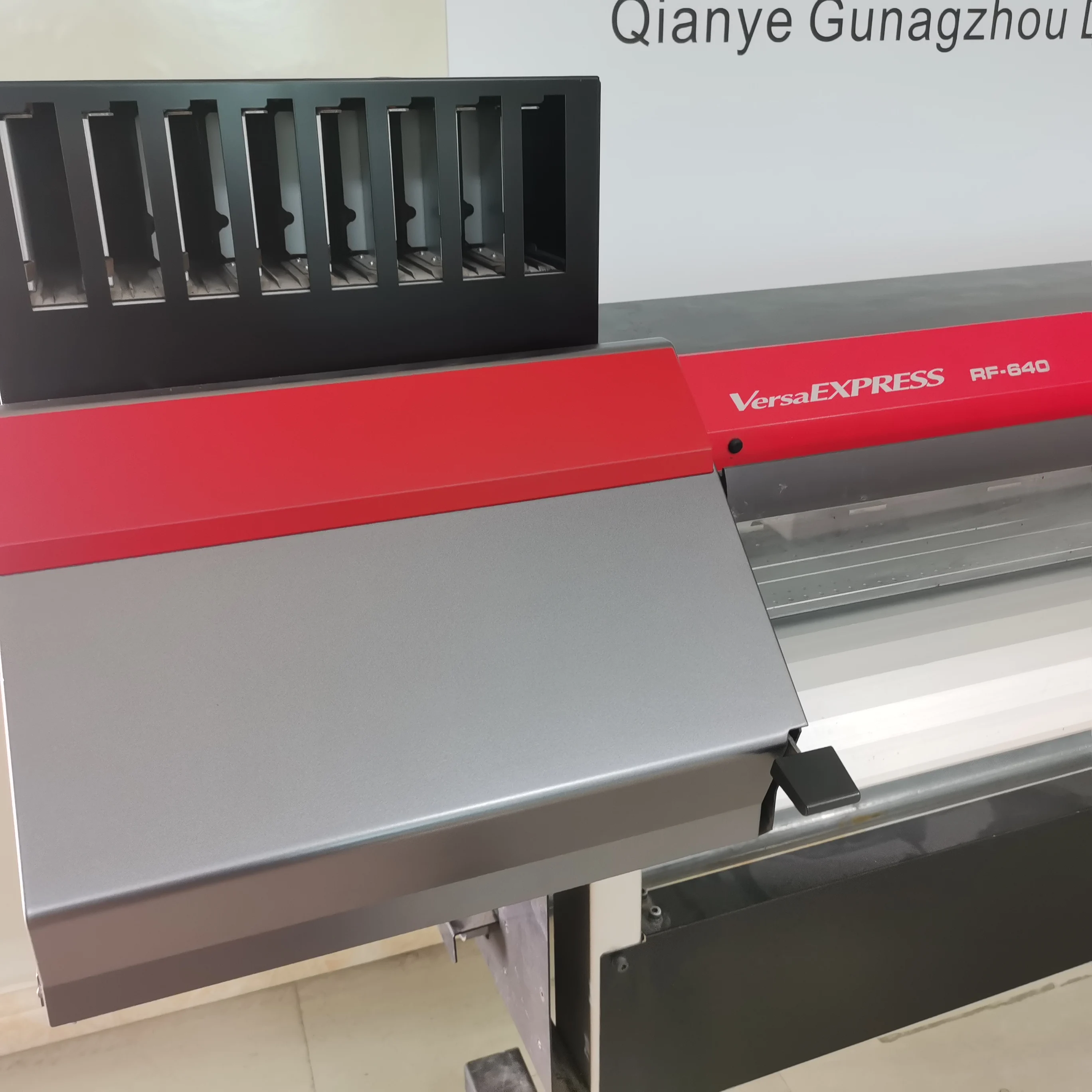 Second Hand RF640  Inkjet Printer For DX7 Single Print head roland sublimation Heat Transfer Fabric Textile Printer