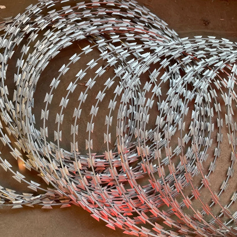 Galvanized Cheap Concertina Razor Barbed Wire Price Razor Wire cbt65 bto22 Concertina Hot Dipped Galvanized Razor Barbed Wire