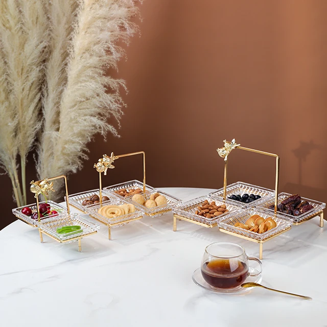 Factory wholesaler high quality iron stand rack with square clear glass plate for holding dried food fruit nut tray