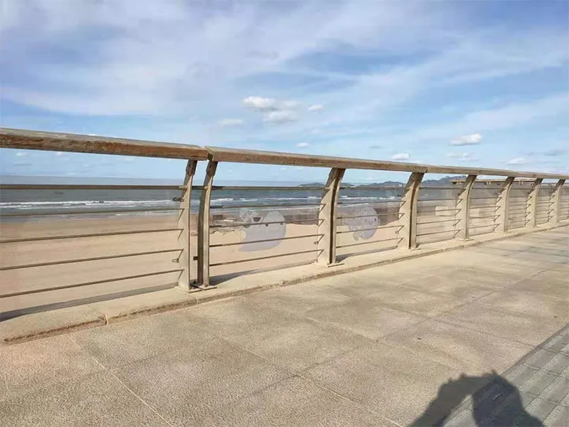 Highway overhead noise barrier transparent PC board 50uv impact toughness good high transparency