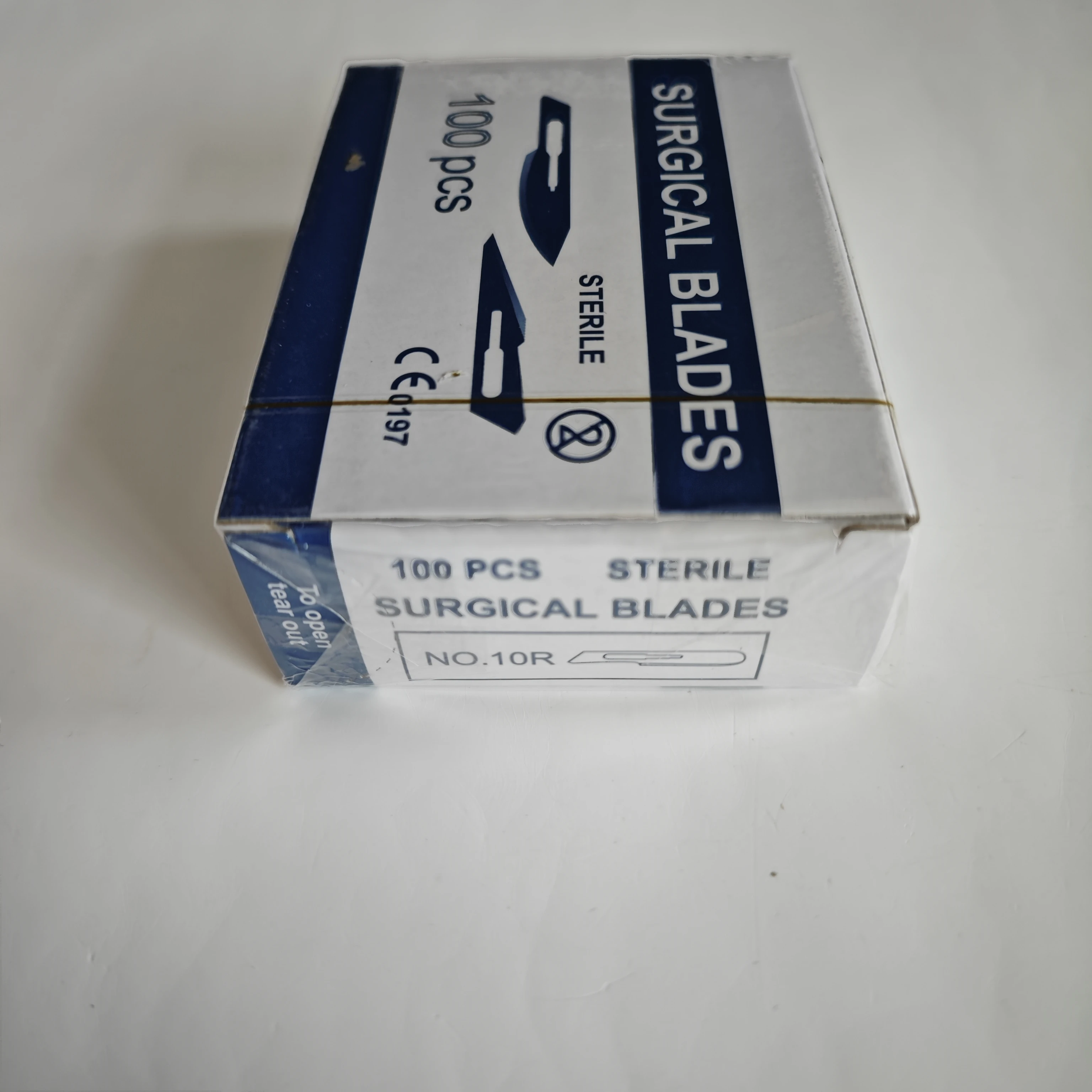 Wholesale Price 10R Cheap Disposable Medical Instruments Carbon Steel Surgical Blade For Hospital Clinic