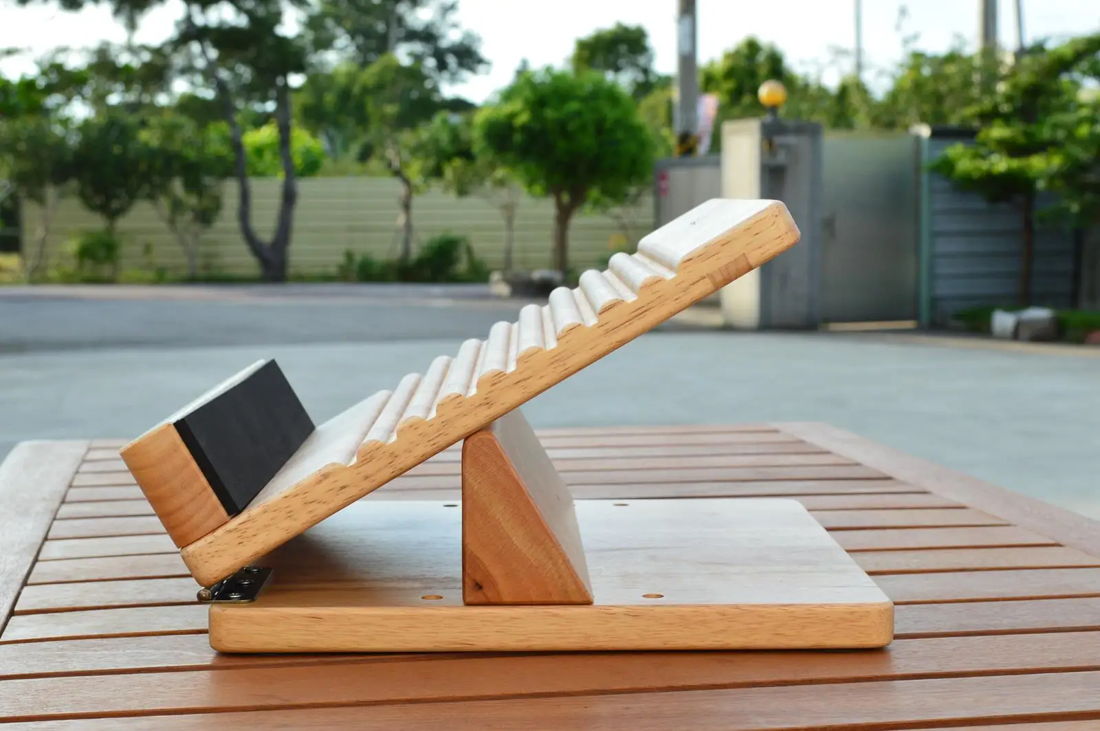 Adjustable Stretch Wooden Board for Foot Massage