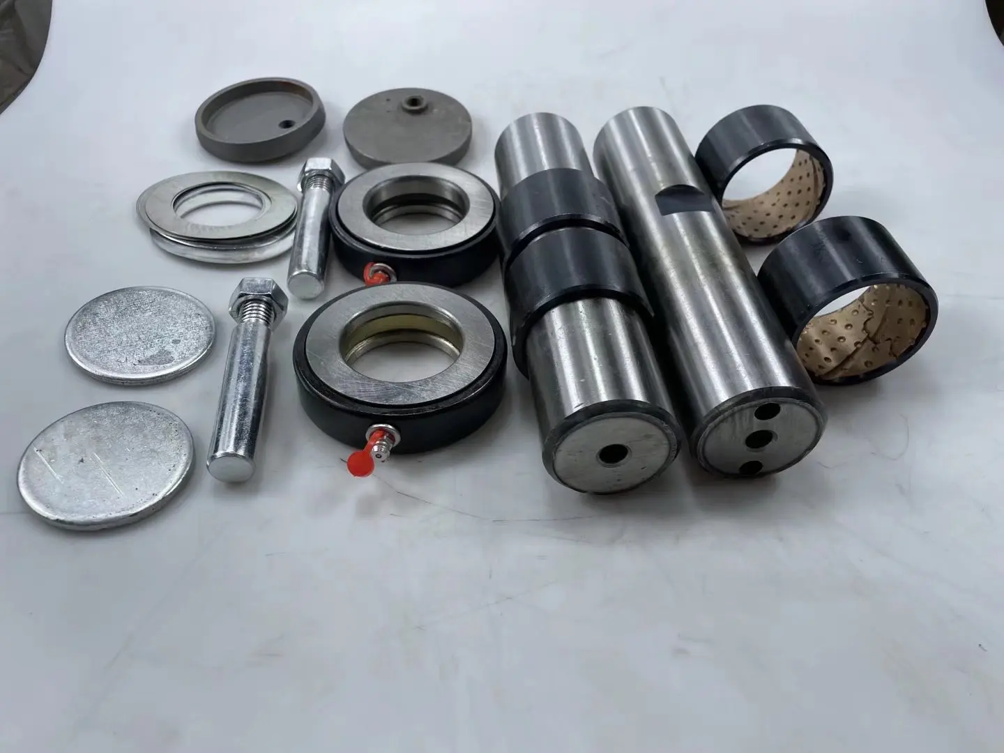 King pin kit for sinotruk howo  09 models steering systems parts  size 45*200MM