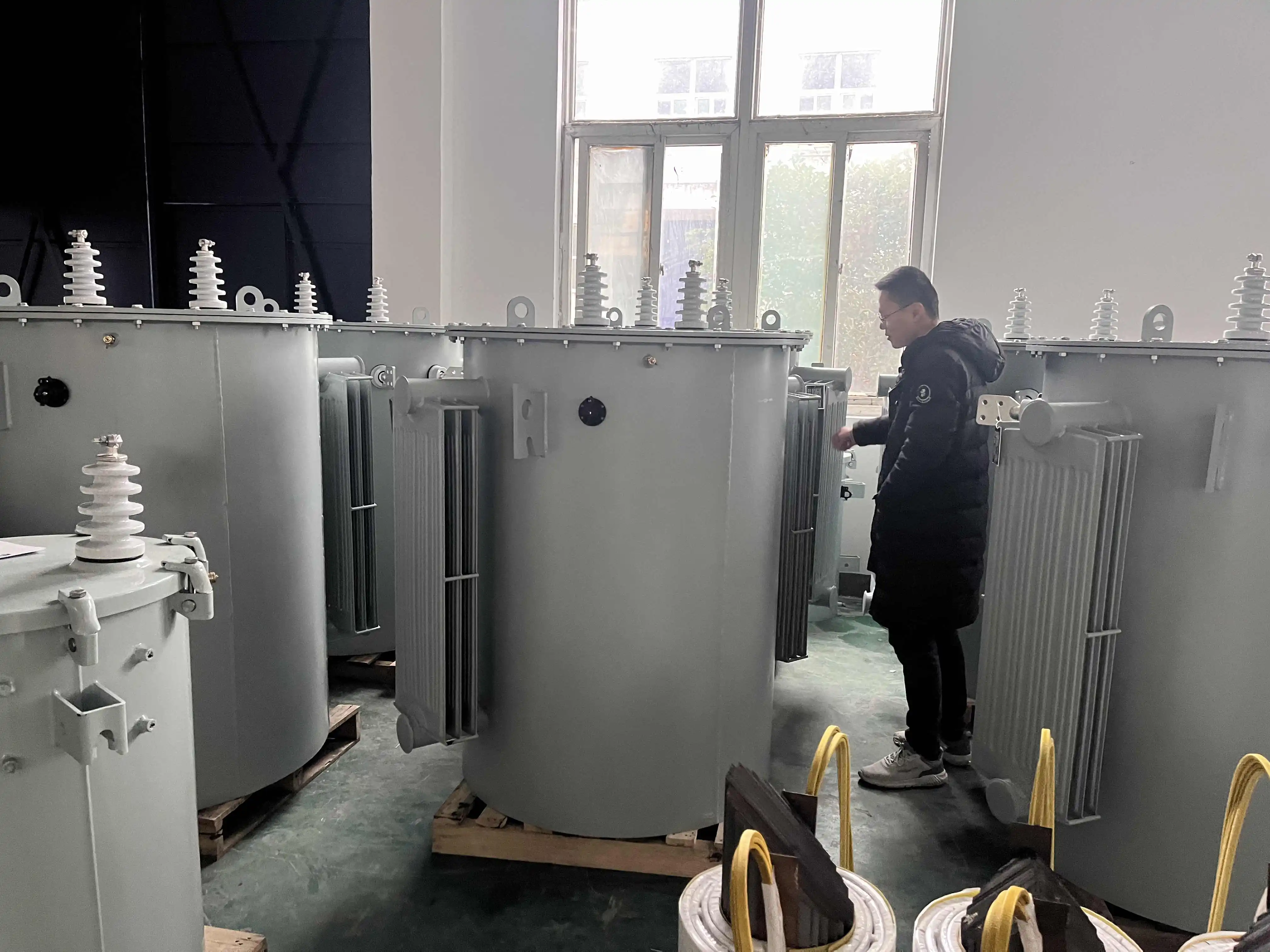 10kva 25kva 37.5kva Single Phase Pole Mounted Distribution Transformer  Amorphous Power Transformer 50kva 250 Kva 100kva 150kva
