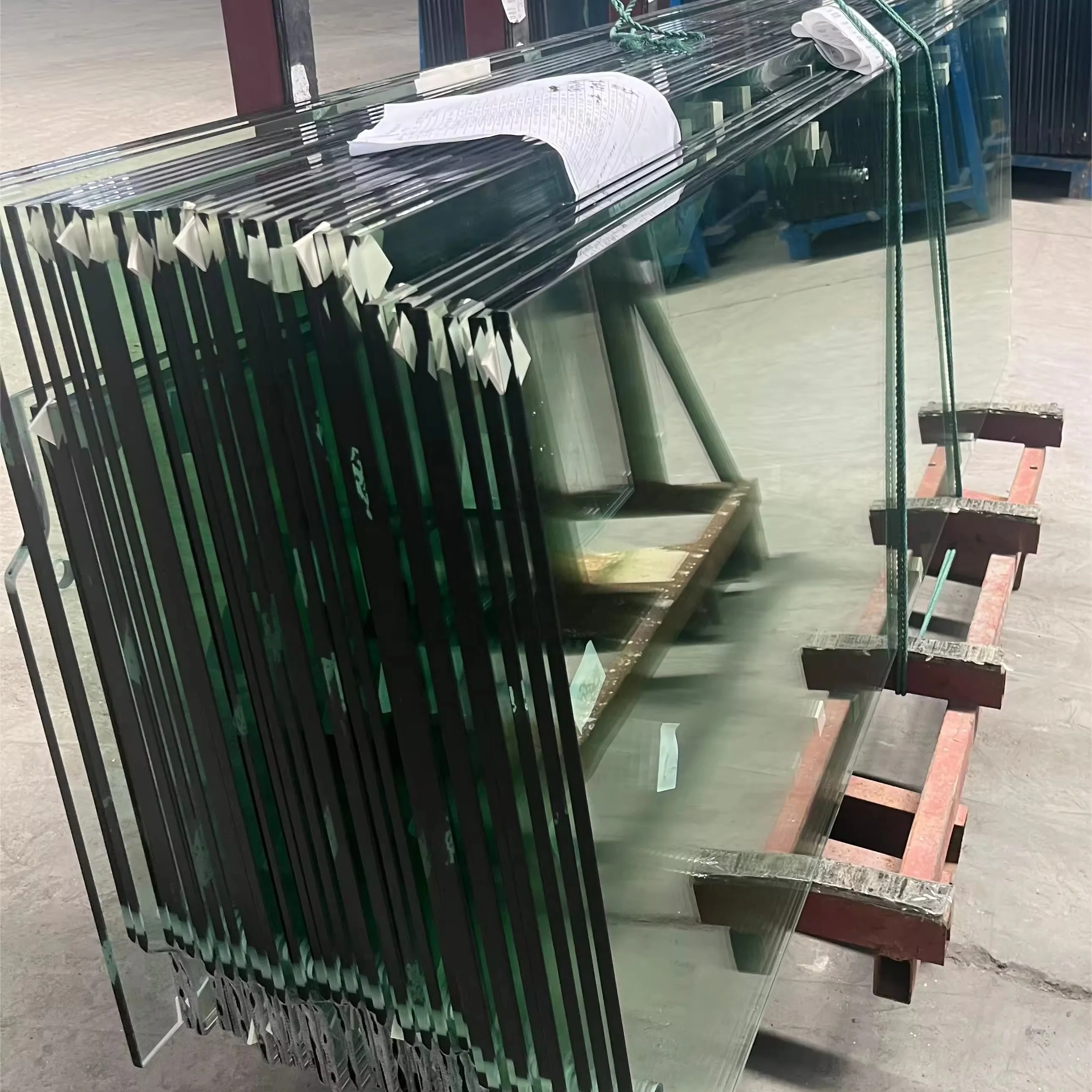 China Supplier Bathroom Door Building Wall  tempered laminated glass roof price pvb interlayer clear laminated glass