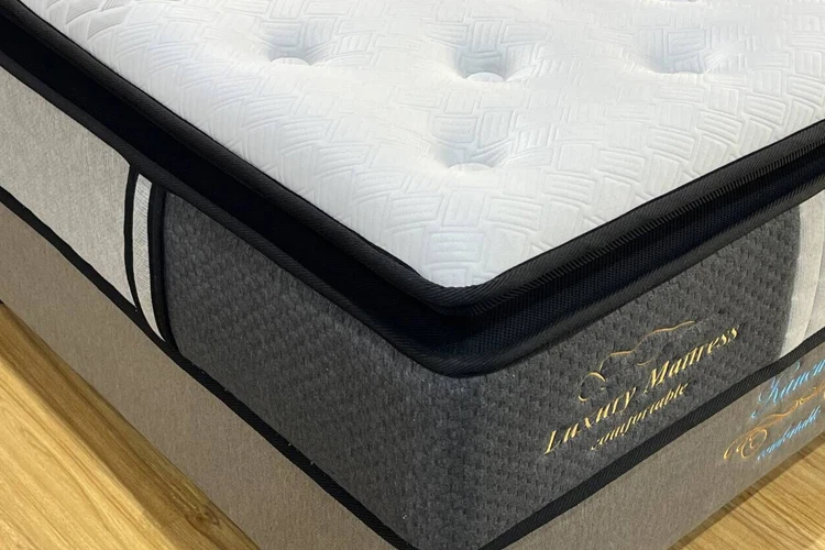 luxury pillow top ice silk pocket spring mattress queen king size roll up bed mattress hotel mattress wholesale