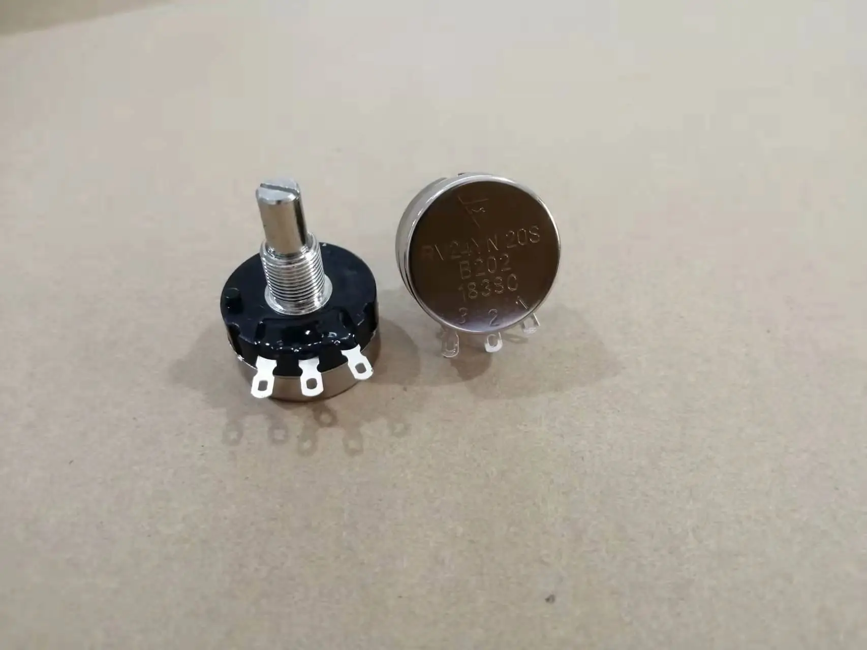 Tocos RV24 Carbon film b503 rotary potentiometer