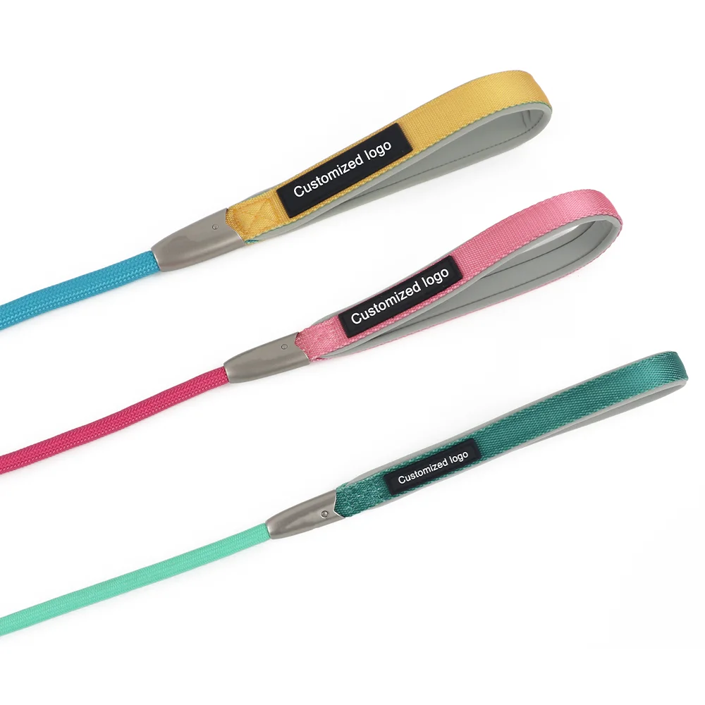 Custom Soft Handle Nylon Rope Luxury Handmade Hands Free Dog Leash Multiple Colors Leash Dog Lead Dog Rope Leash