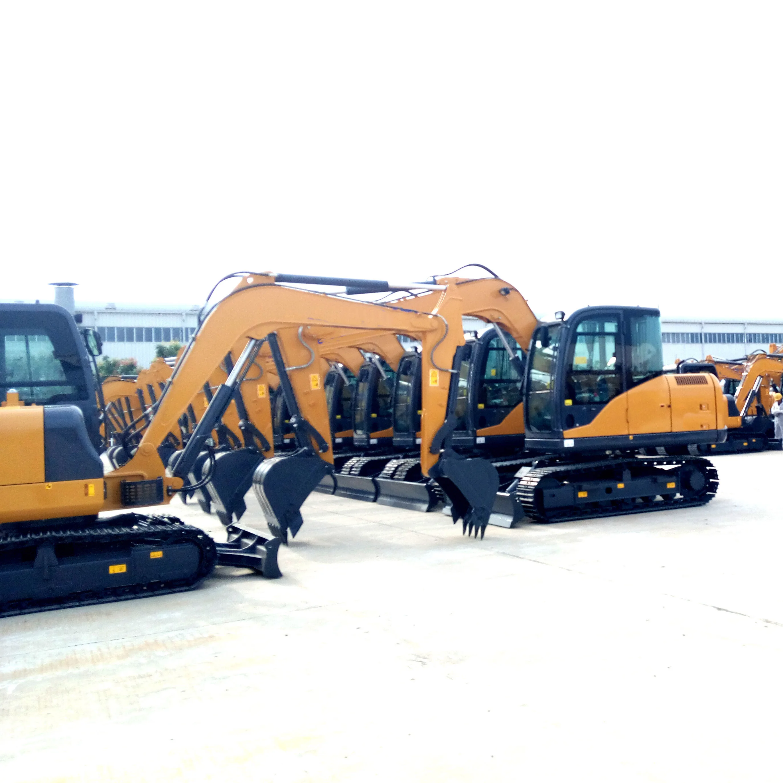 Chinese Top Brand 100% New 7.5Ton Crawler Excavator XE75D for Sale with Powerful Engine