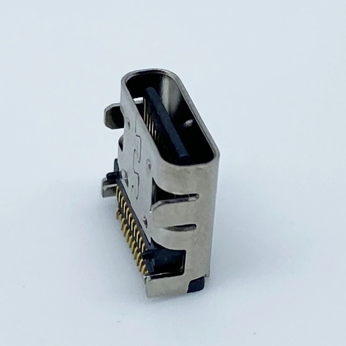 Dongguan type-C USS400060 mobile phone charging connector supplier 0.5A 50V 24 PIN Android battery with