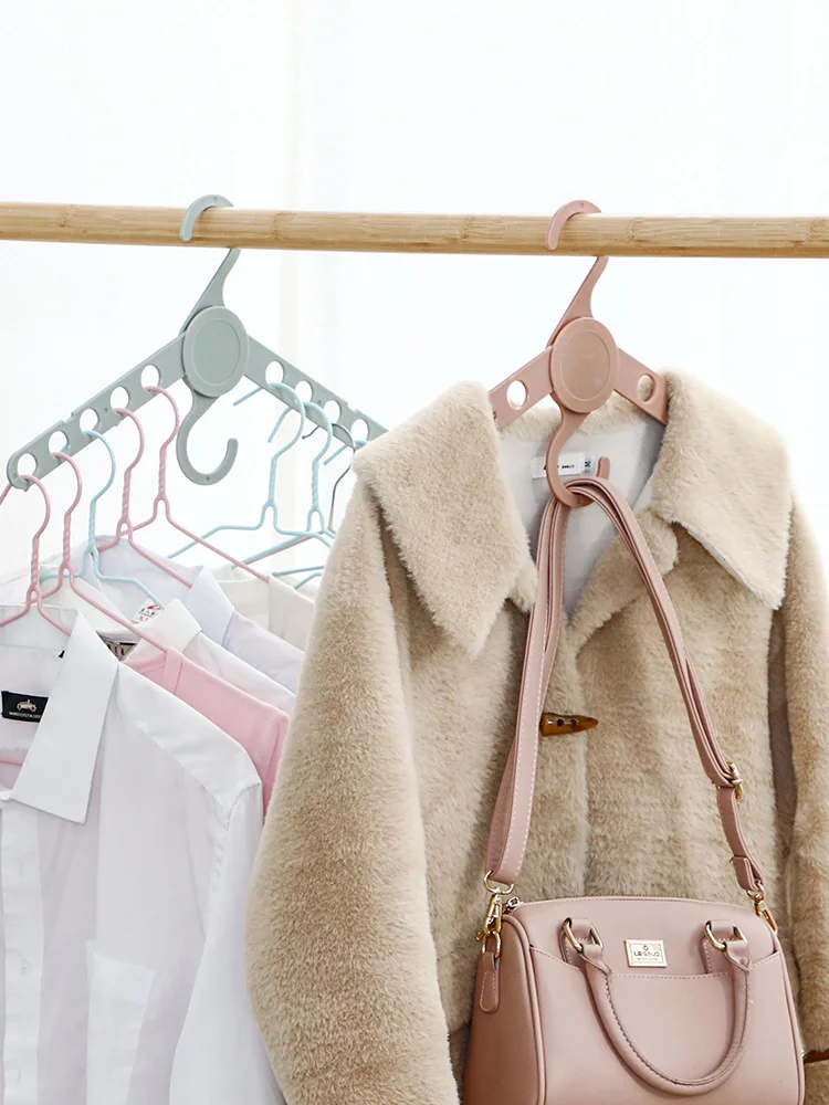 Fashion Hot Sales Folding Clothes Hanger 10Holes 360 Rotating Wardrobe Clothes Storage Space Saving Magic Hanger