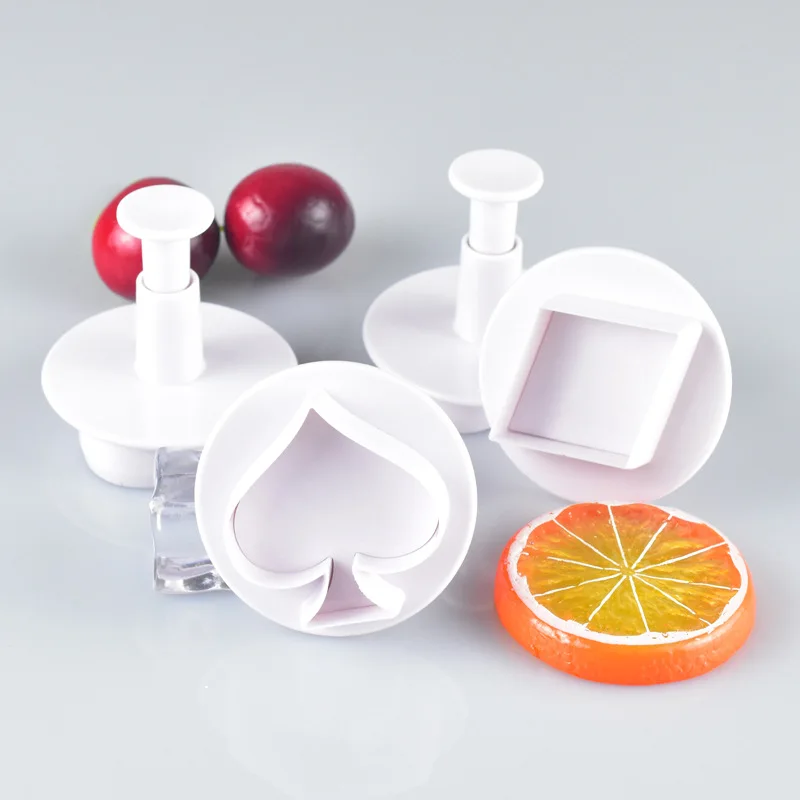  4Pcs/Set Poker Patterns Shape Cookie Mold Fondant Sugarcraft Cake Mould Biscuit Cutter Decorating Baking