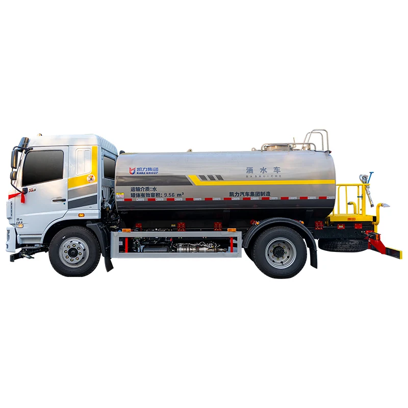 China Dongfeng 6*4 Water Sprinkler Tanker Truck 8 Ton Water Tanker 4x2 Dongfeng Truck 8000 Liter Water Tank