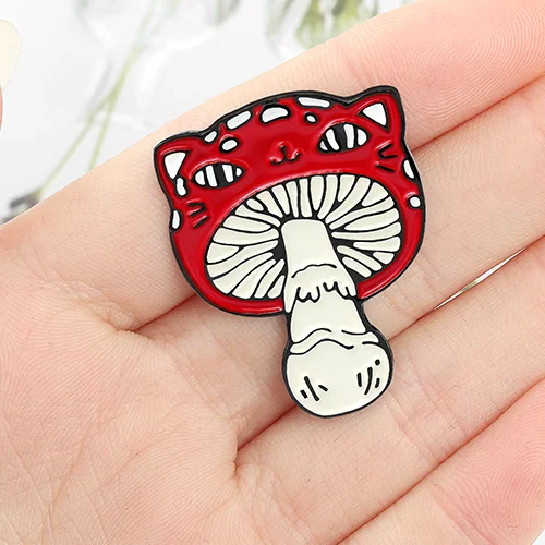 Wholesale Mushroom Lapel Pin Custom Metal Enamel Badge Cute Yellow Mushroom Badge Pin