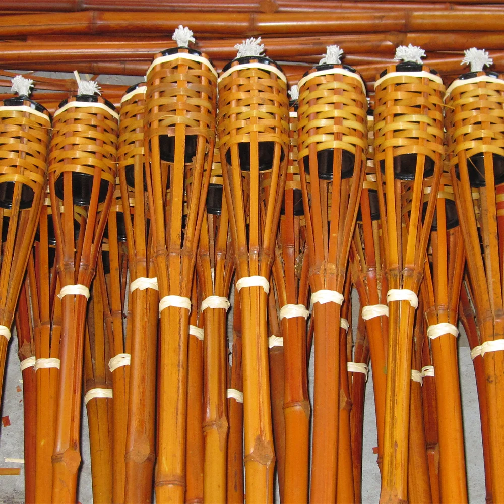 Wholesale Natural Garden Decoration Lighting Bamboo Tiki Garden Torches Cheap