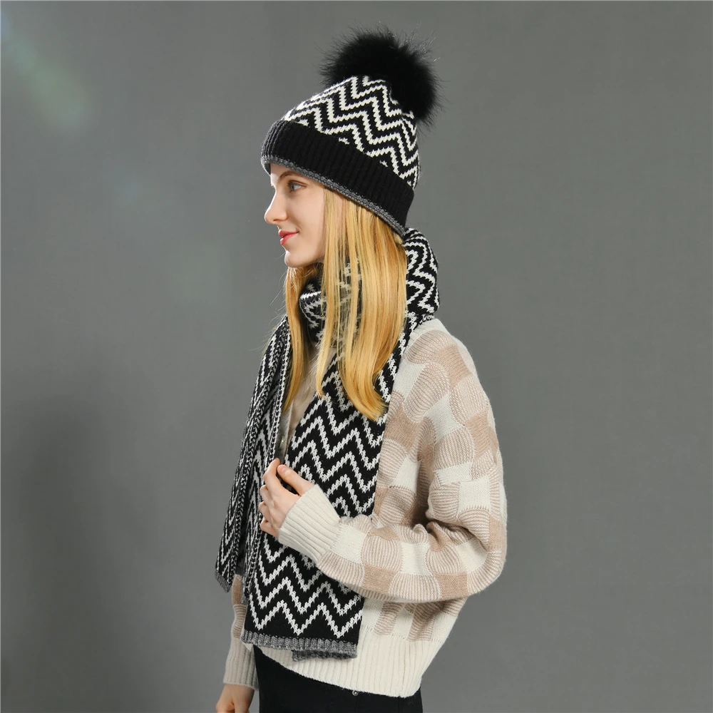 High Quality Wool Knitted Beanie Hats Wholesale Luxury Cashmere Solid Color Plain Women Winter Beanie Hats Scarf Set Warm