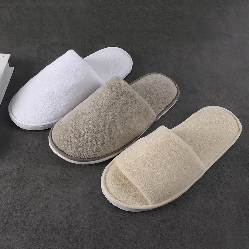 Disposable thick and comfortable coral velvet slippers for hotel