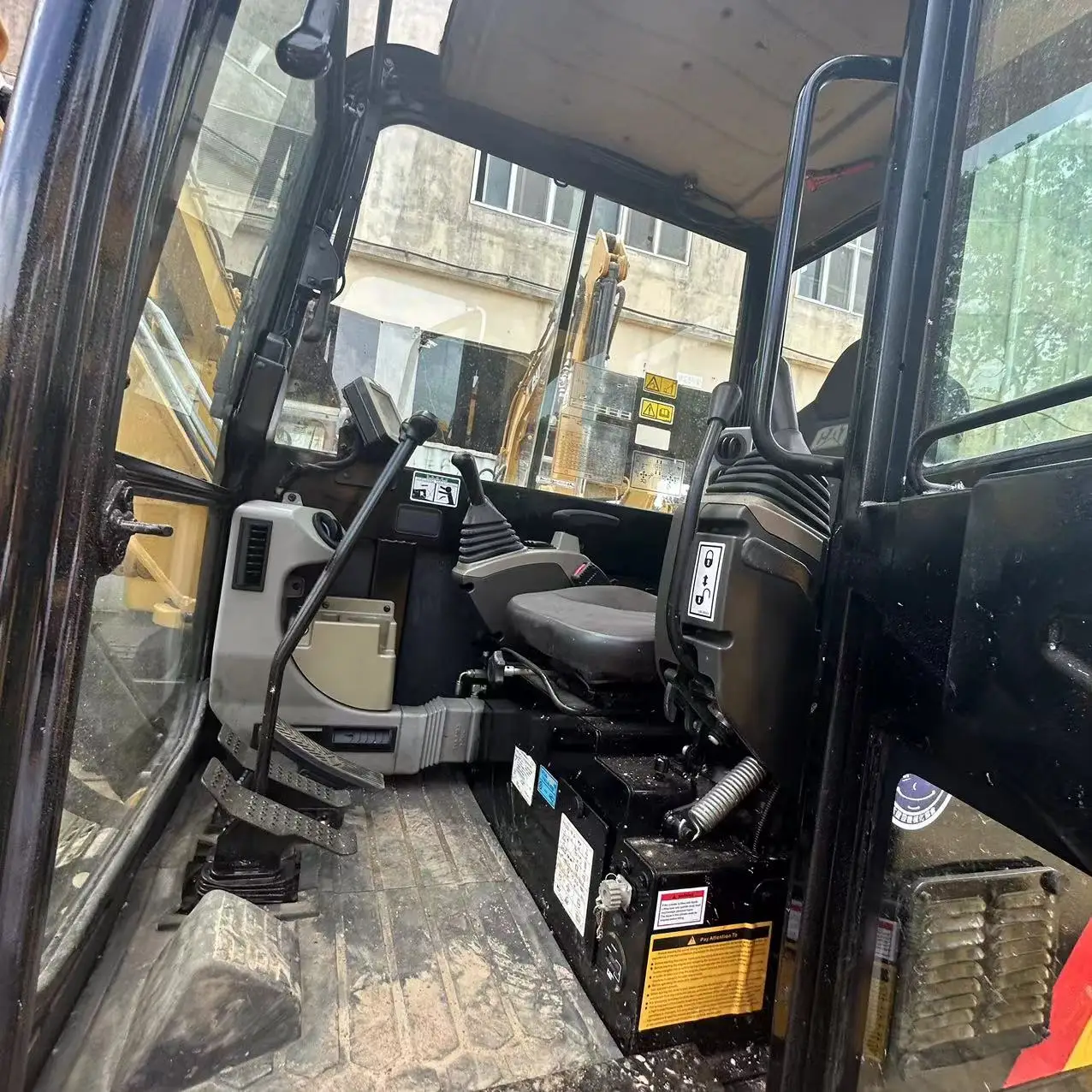 6 ton mini Used Engineering 6 ton mini Caterpillar 306E2 Crawler chain Excavator in Nice Condition CAT 305.5/307/308 E2 on sale