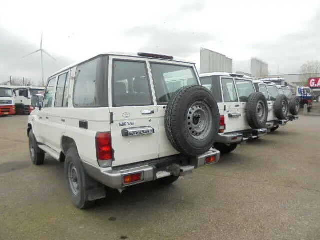 Оптовая продажа Дешевых и довольно подержанных автомобилей из Европы подержанные внедорожники