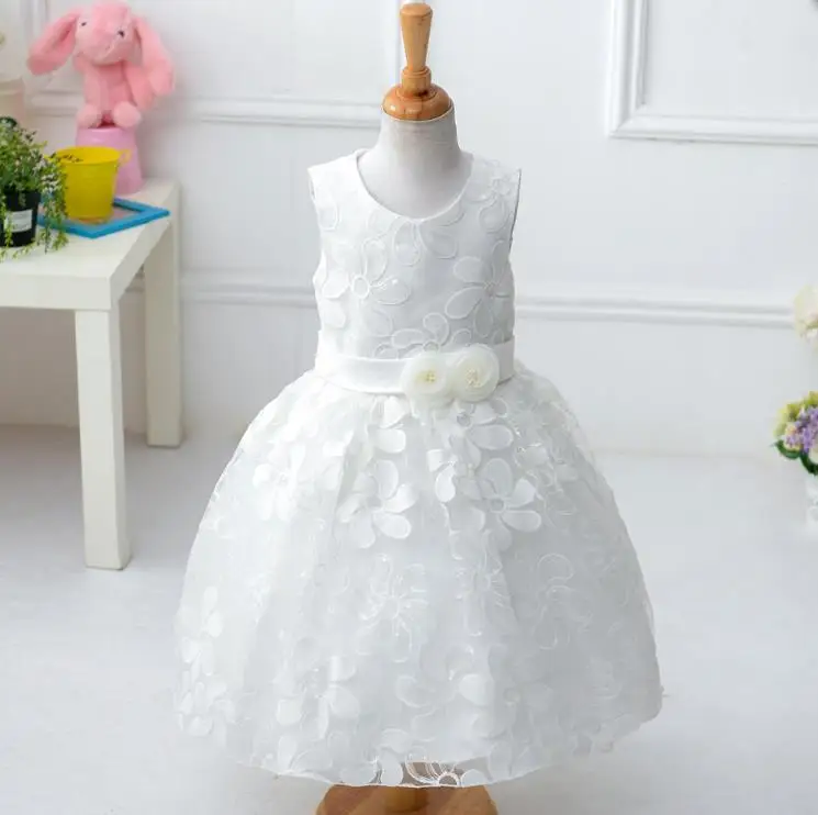 Small Fast Selling Items Simple Design Sleeveless White Dress For Girls