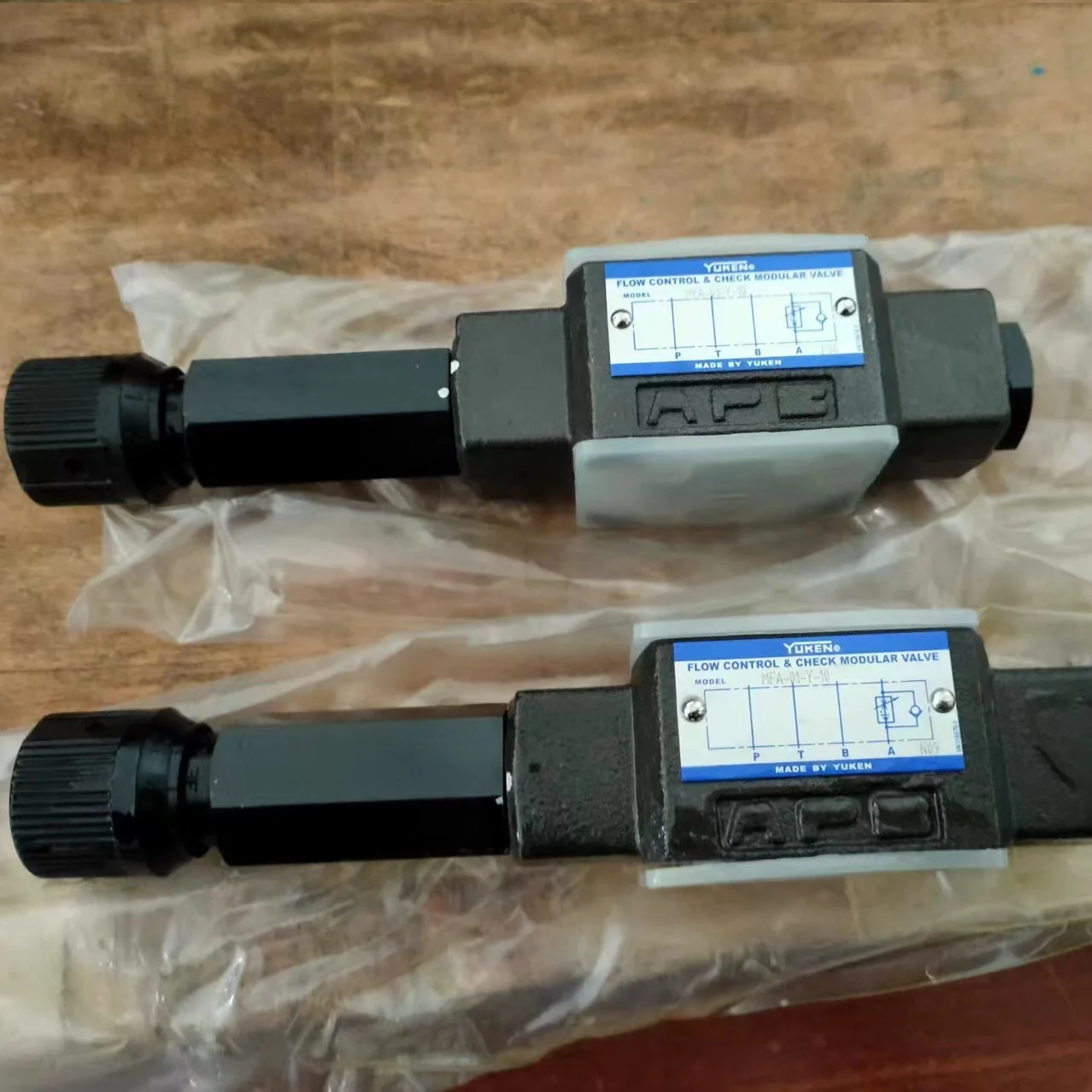 Yuken MFA,MFB,MFP,MFW series of MFA-01,MFB-01,MFP-01,MFW-01,MFA-03,MFB-03,MFP-03,MFW-03 modular speed regulating valve