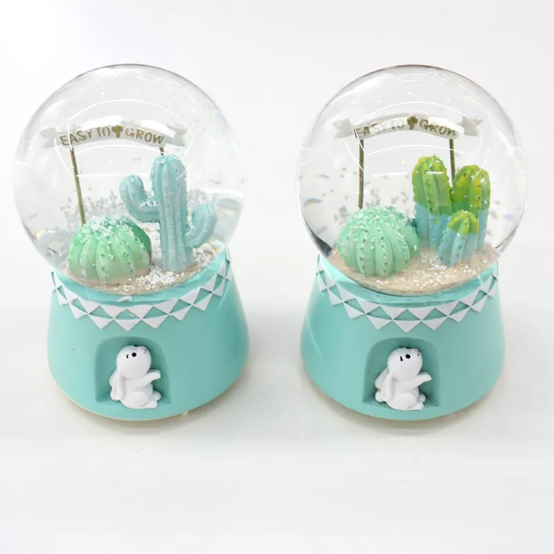 
2020 Custom resin glass snow ball cactus tree souvenir gift snow globe 