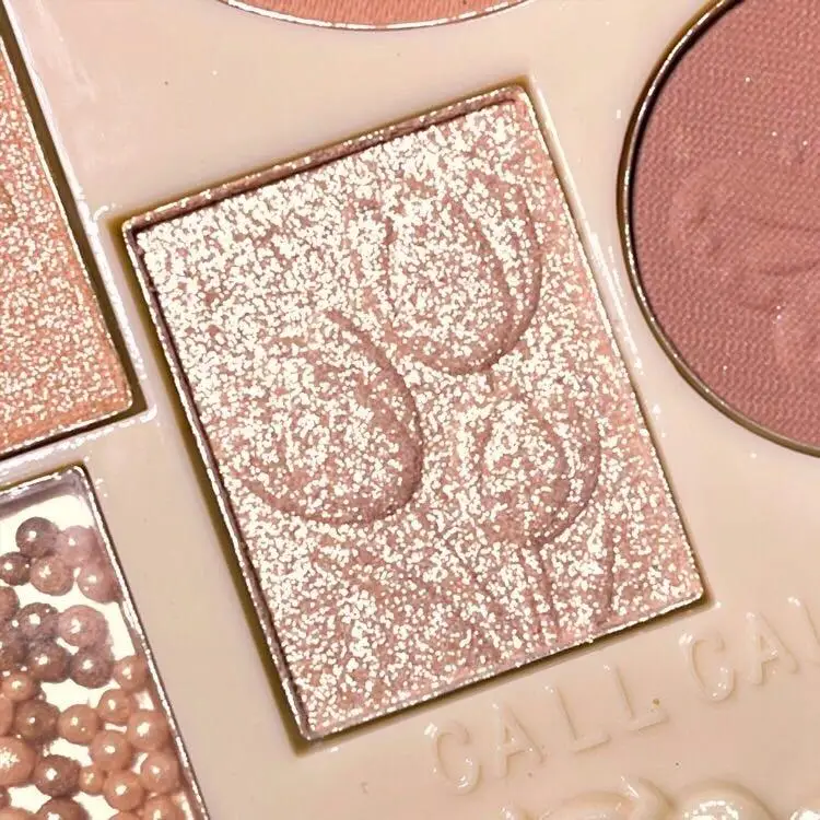 Hot sale Angel multi Makeup Eyeshadow Palette with Mirror glitter Highlighter bronzer matte blusher contour powder all in one