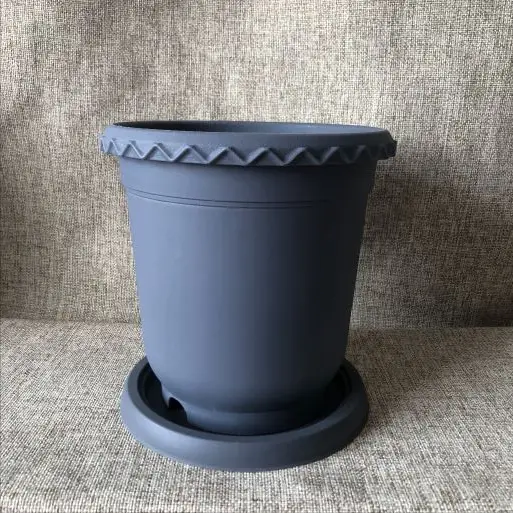 2.5L 18*18cm plastic garden flower pot for roses planting outdoor pot