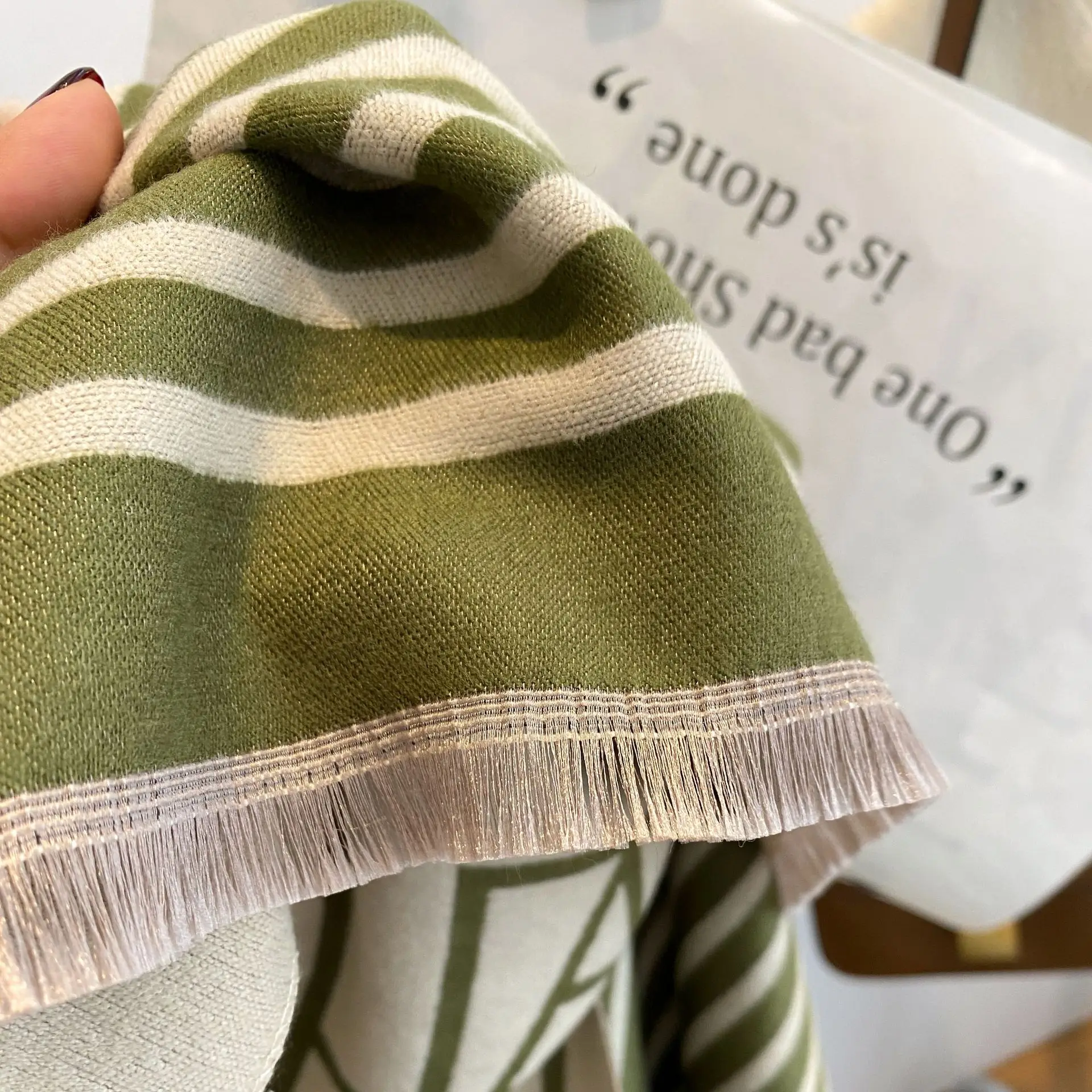 2022 fashion ladies luxury winter scarfs pashmina shawls women thickened warm designer inspired cashmere scarves