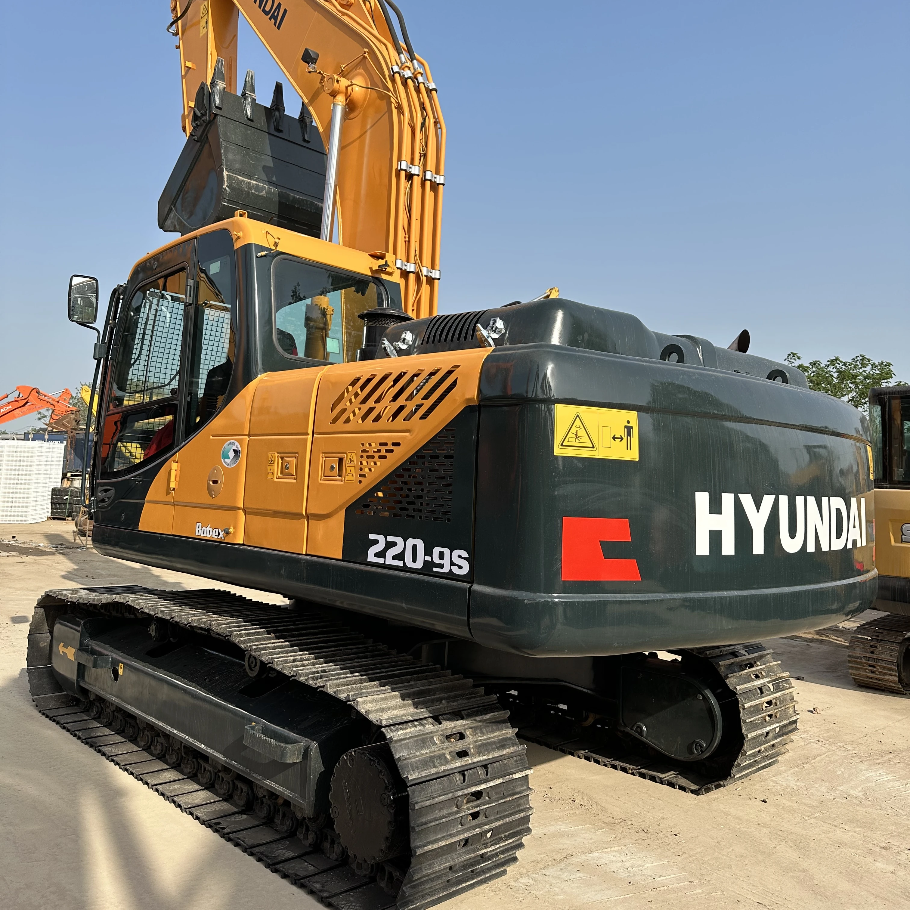 Used Hyundai 215vs 215vs PRO 215-9 210 220 225 Crawler Excavator